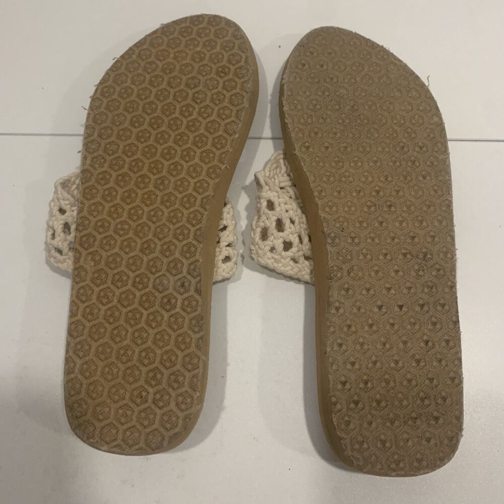 T-strap Sandals Thongs Flip Flop Flats Ivory White Macrame Womens Sz 9 - Picture 9 of 16